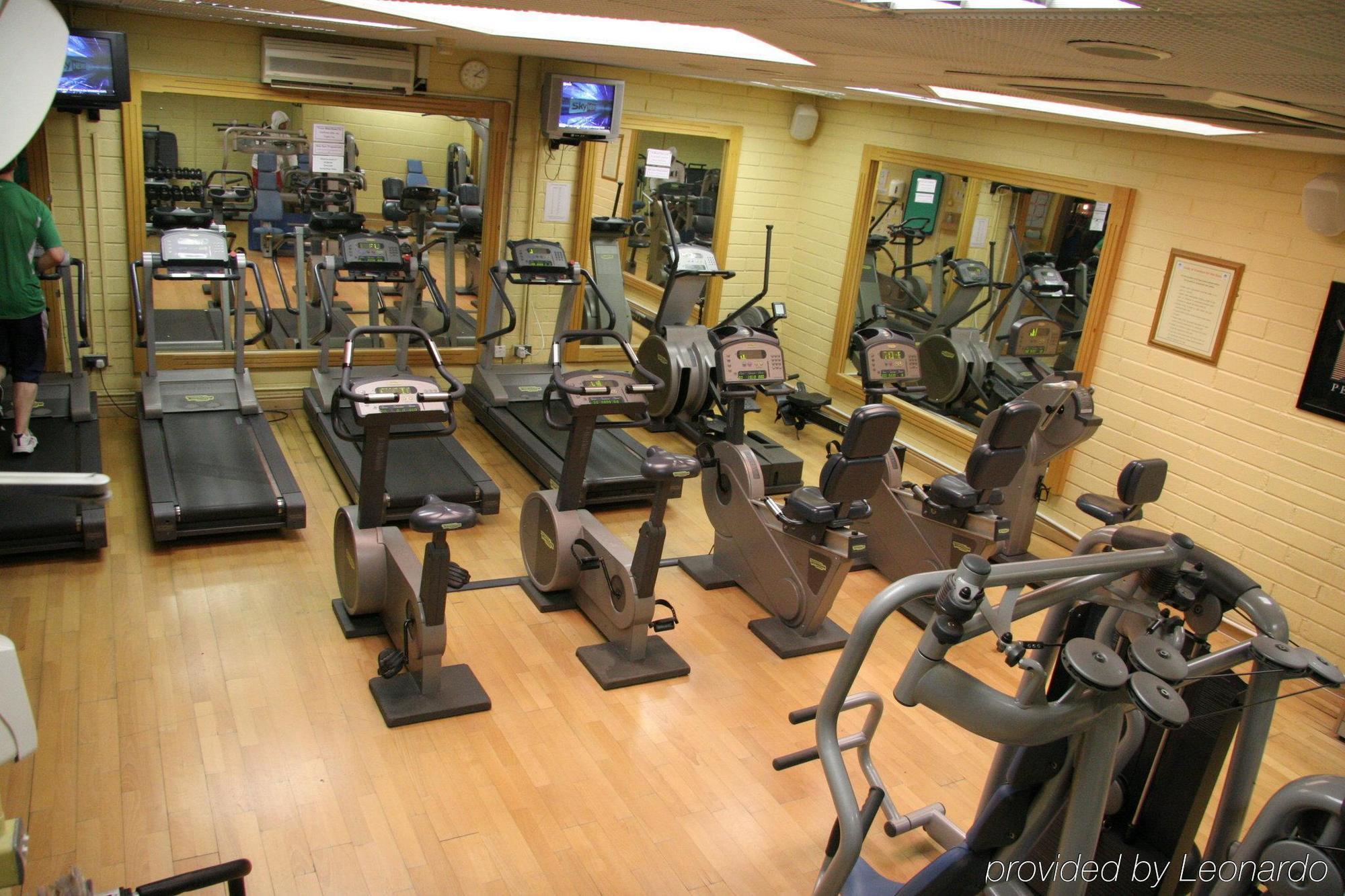 Tower Hotel & Leisure Centre Waterford Bagian luar foto